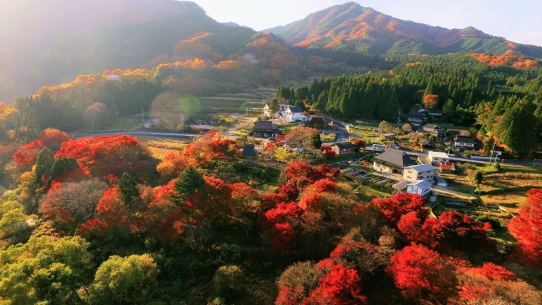 鏡野町